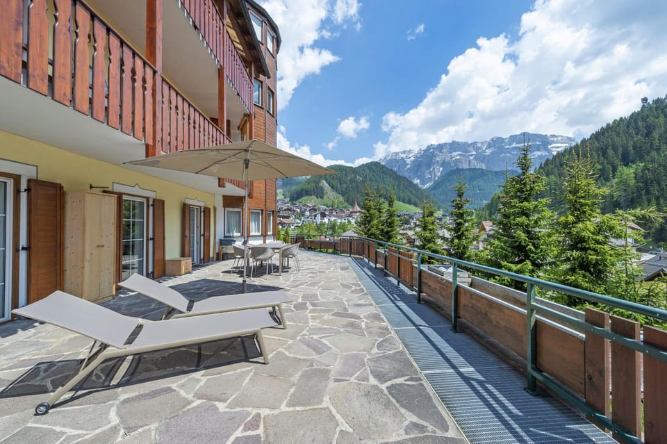 Apartment Belvedere Apartment in Sëlva