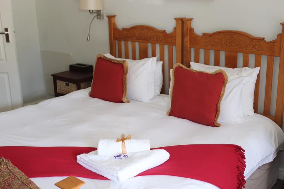 Sir Roys Guest House Bed and Breakfast in Port Elizabeth