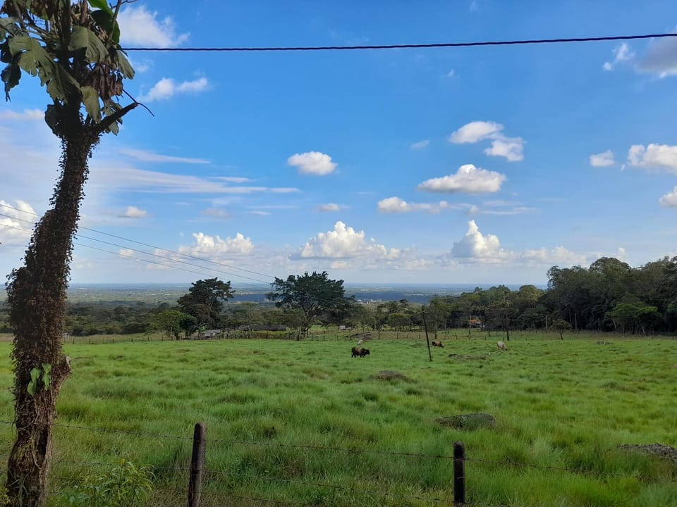 Hospedaje Rural Amanecer Llanero Luxury tent in Cundinamarca, Colombia