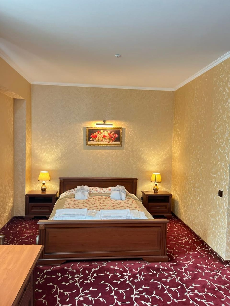 Bed, Photo of the whole room