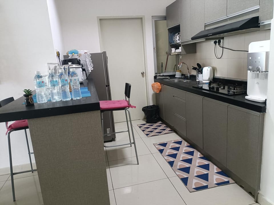 Cikta Homestay at Southville City Savanna Suite Apartment in Negeri Sembilan, Malaysia