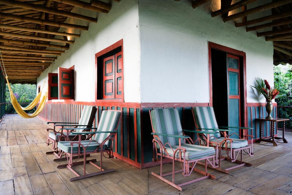 Property building, Balcony/Terrace, Seating area