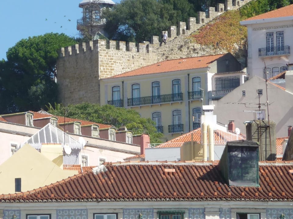 Facade/entrance, City view