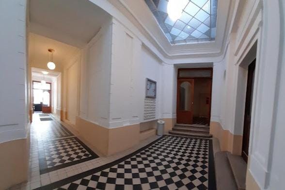 Facade/entrance, Internal: Not applicable to any particular room