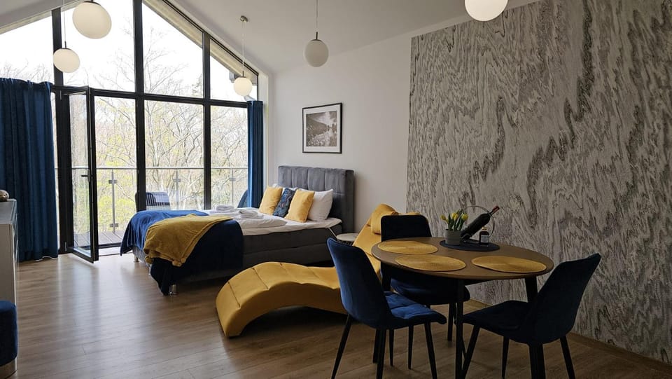 Bed, View (from property/room), Living room, Photo of the whole room, Seating area, Dining area, Bedroom