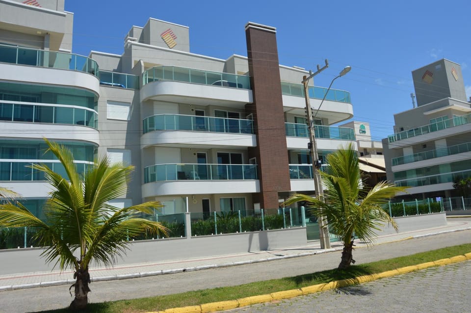 Belíssimo apto 2 suítes com vista para o mar Apartment in Bombinhas