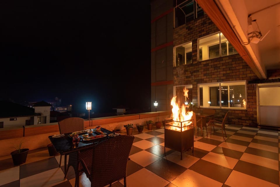Patio, Night, BBQ facilities, View (from property/room), Balcony/Terrace