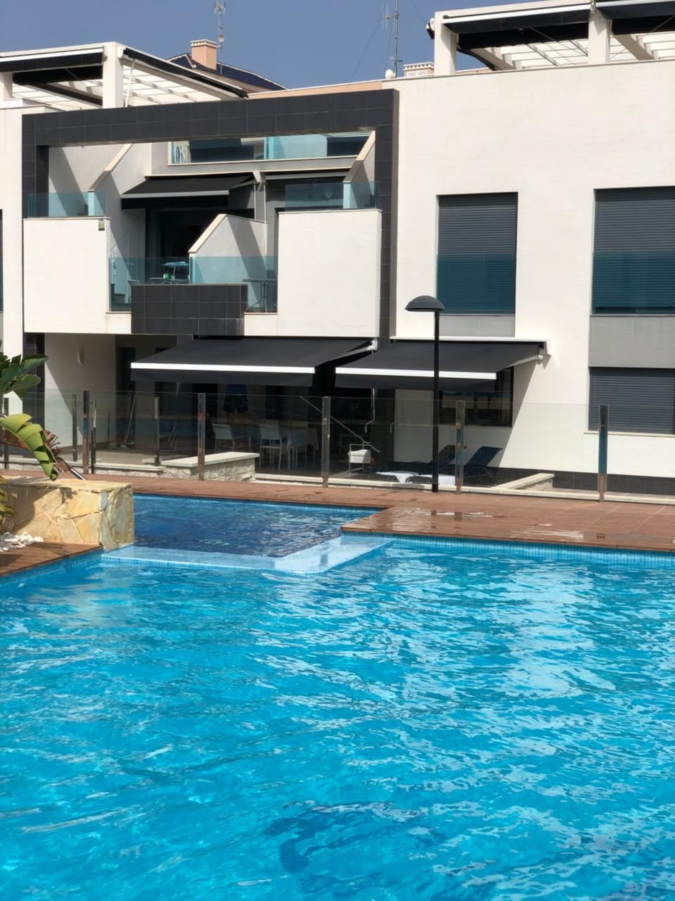 Swimming pool