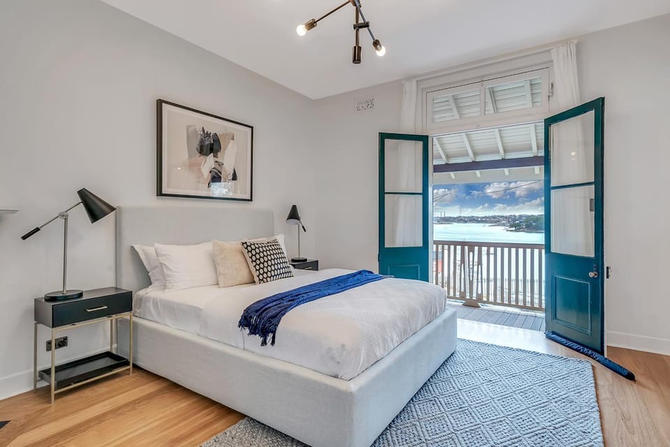 Harbour View Terrace House In The Heart Of The Rocks House in Sydney