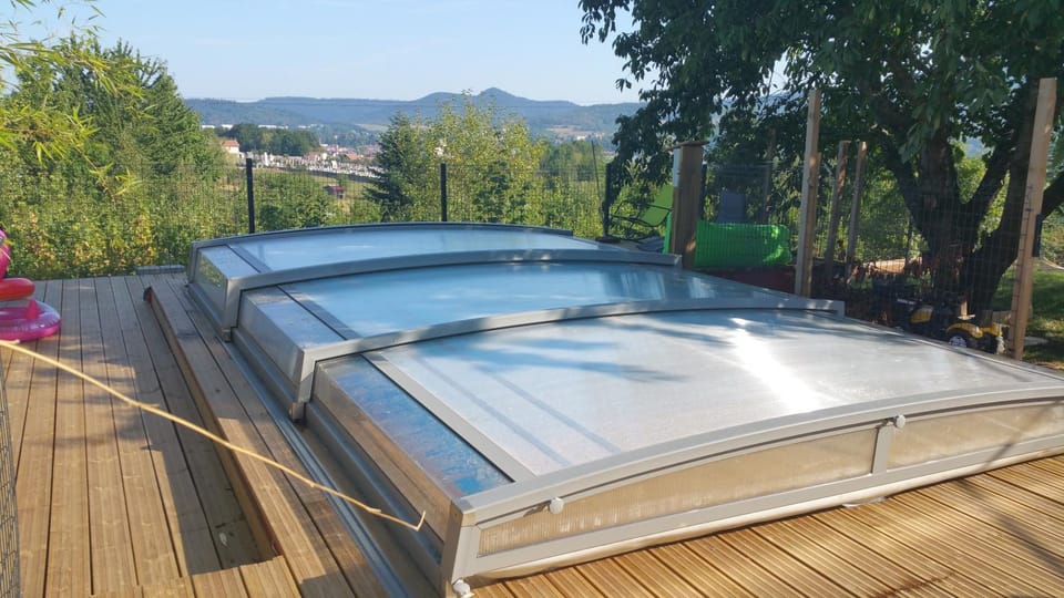 Swimming pool, Swimming pool