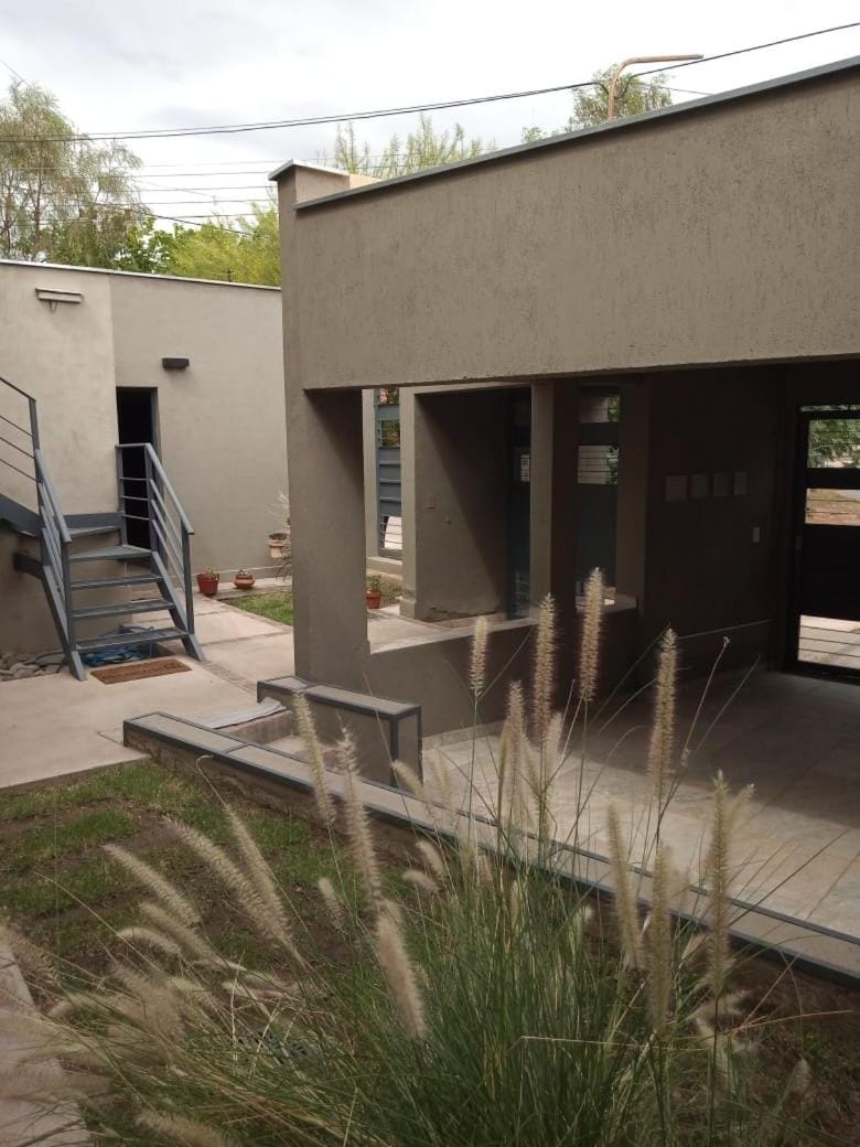 Property building, Day, Garden, Garden view