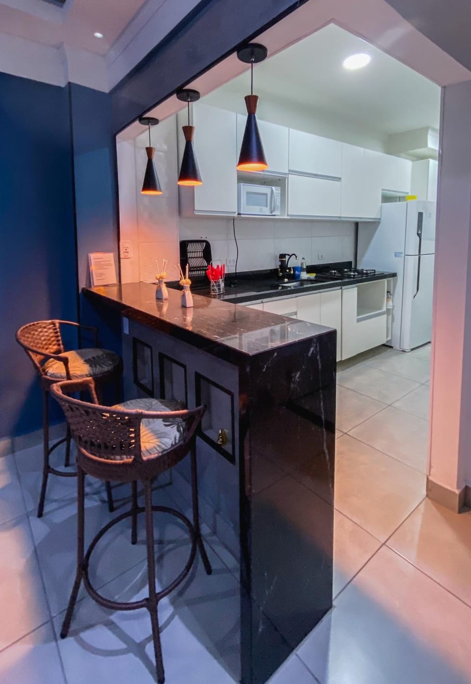Kitchen or kitchenette, Dining area, minibar, oven, pet friendly, stove