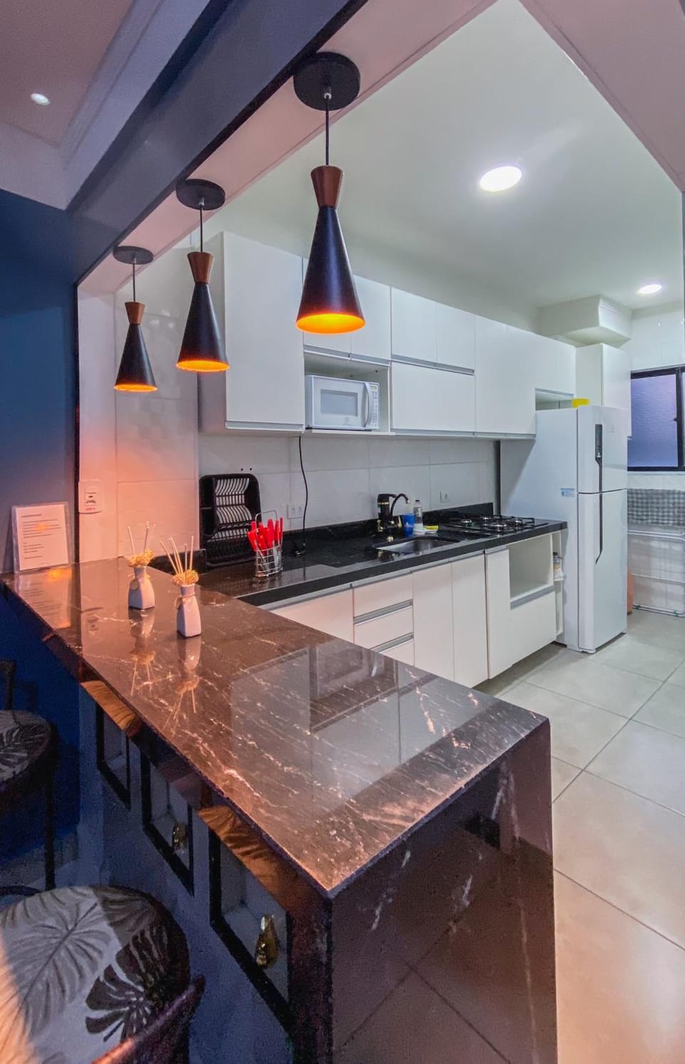Kitchen or kitchenette, Dining area, minibar, oven, pet friendly, stove