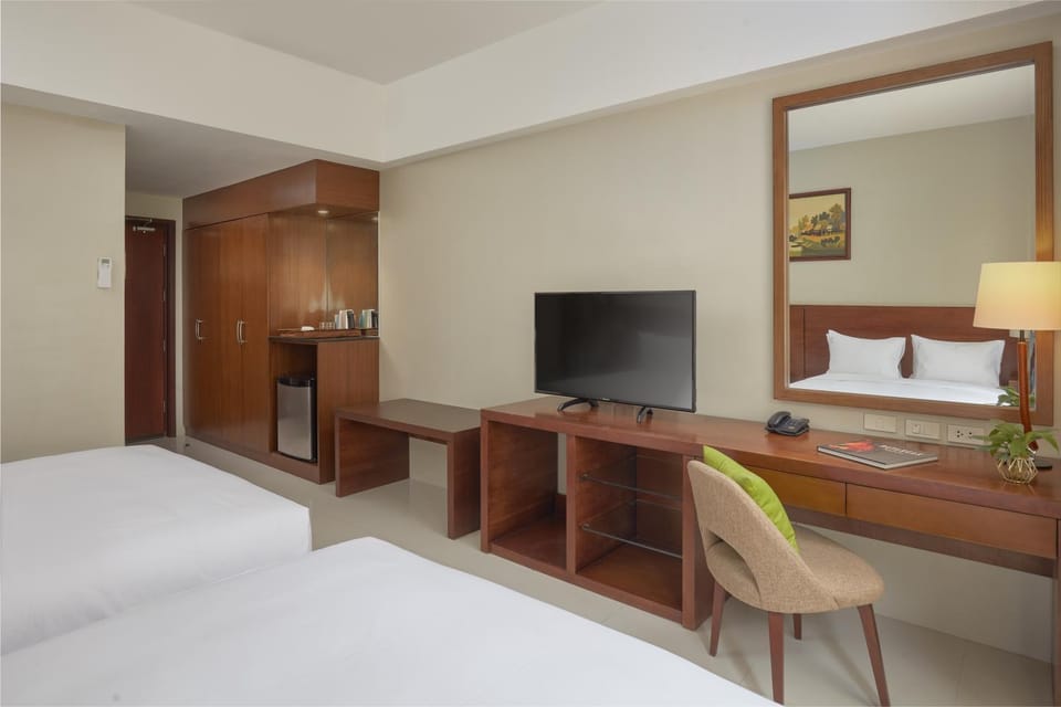 TV and multimedia, wardrobe