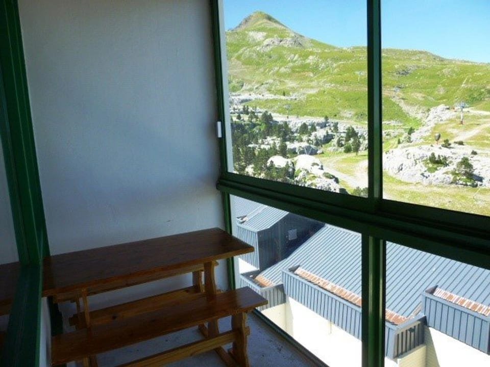 Studio au pied des pistes avec parking et casier à skis, Arette - FR-1-602-9 Apartment in Navarre