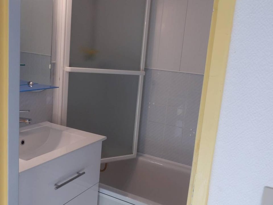 Studio 4 pers. au pied des pistes avec balcon - Arette - FR-1-602-7 Apartment in Navarre