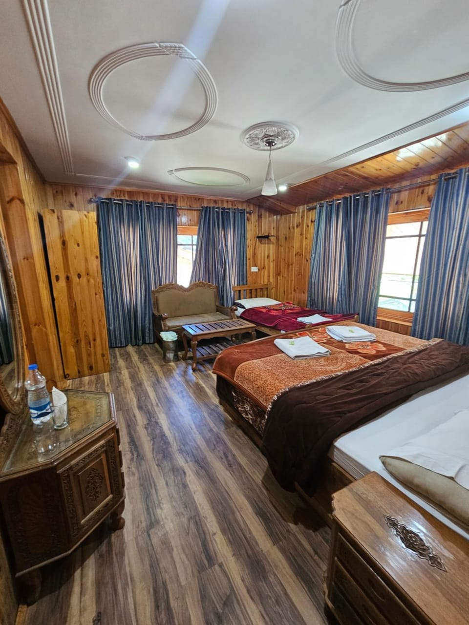 Hotel Barzman Hotel in India