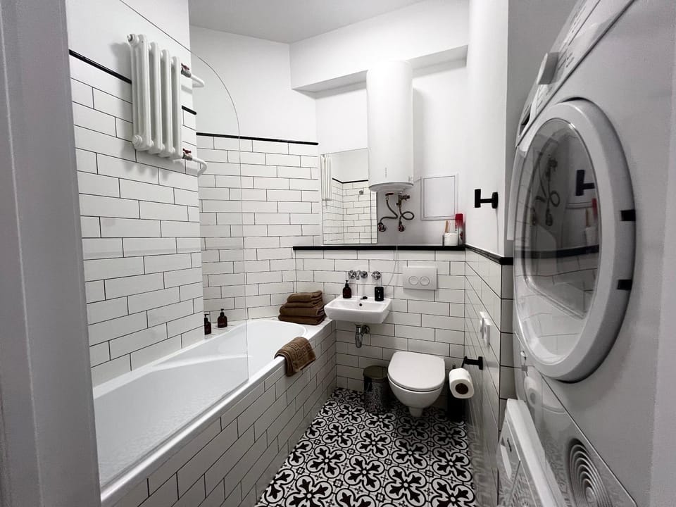 Toilet, Bathroom, washing machine, dryer
