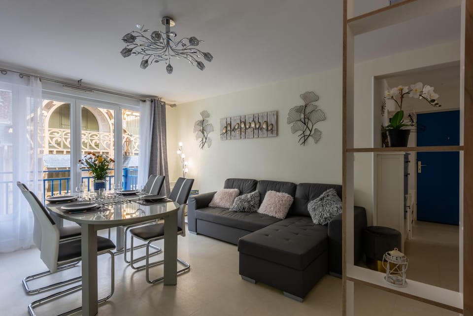 Living room, Other
