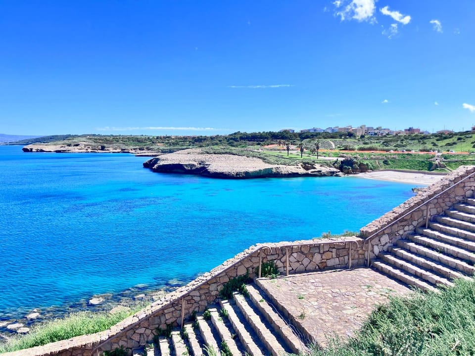 Nearby landmark, Natural landscape, Beach