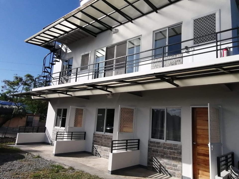 Property building, Day