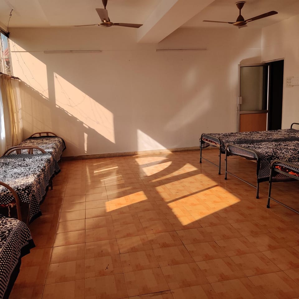 Bedspace Living Capsule hotel in Karnataka