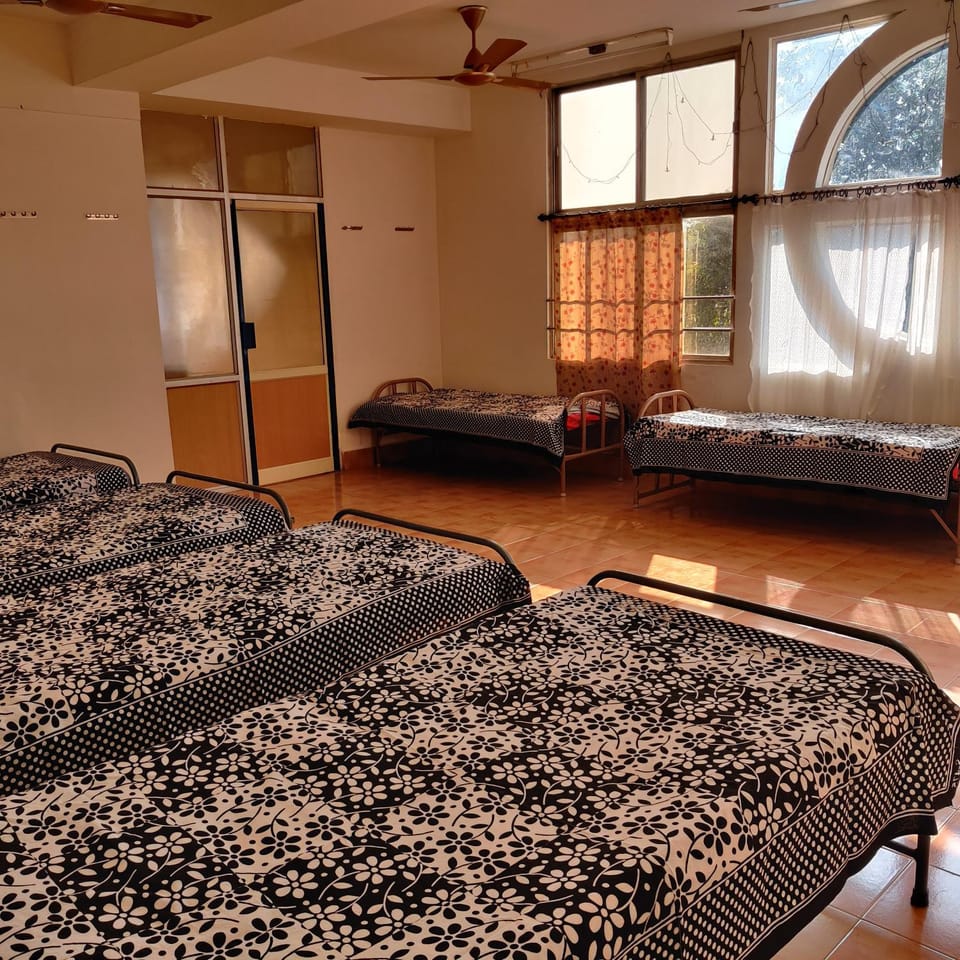 Bedspace Living Capsule hotel in Karnataka