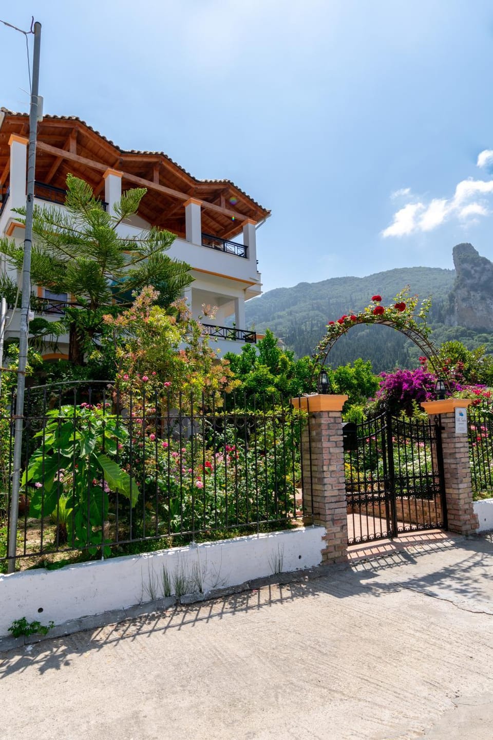 Property building, Natural landscape