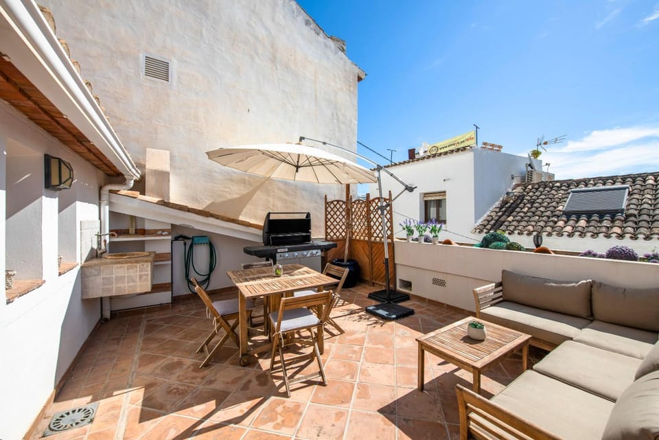 BBQ facilities, Balcony/Terrace, Balcony/Terrace, Seating area