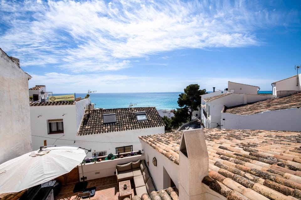 View (from property/room), City view, Sea view