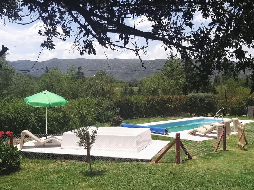 Garden, Mountain view, Pool view, Swimming pool, sunbed