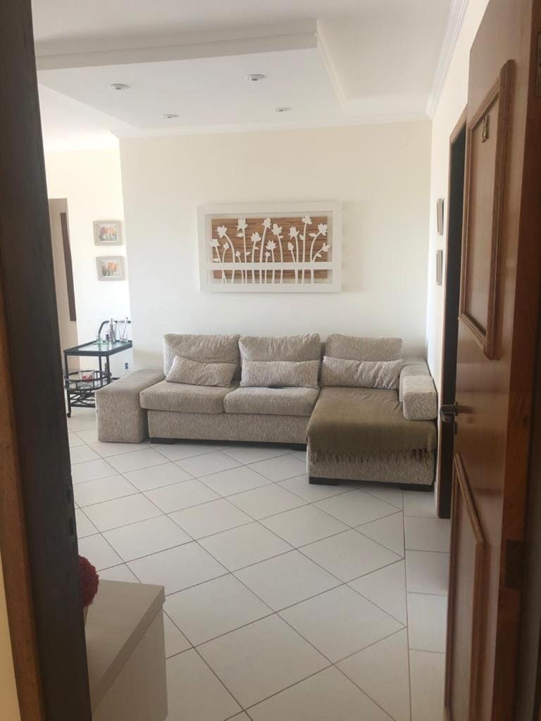 Apartamento área nobre da praia grande, vista para o mar, 3 suítes Apartment in Ubatuba
