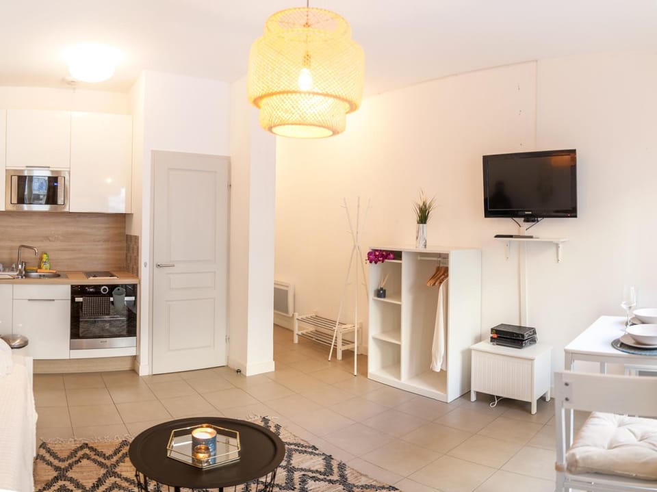 Studio centre ville parking Apartment in Marseille