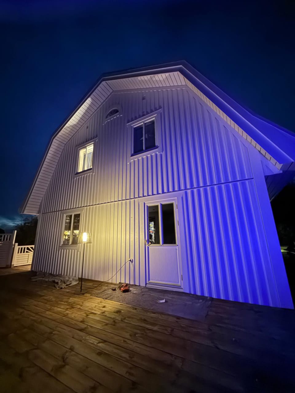 Property building, Night