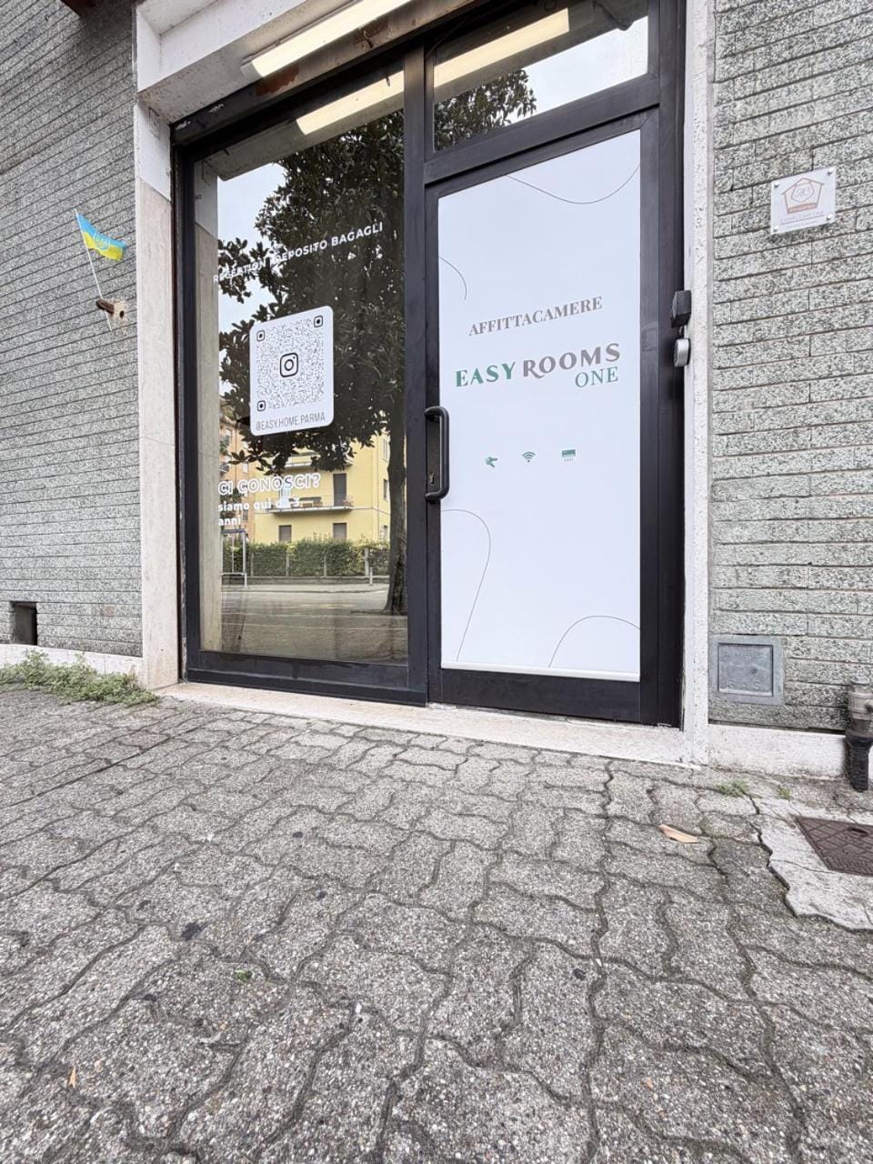 Property building, Facade/entrance