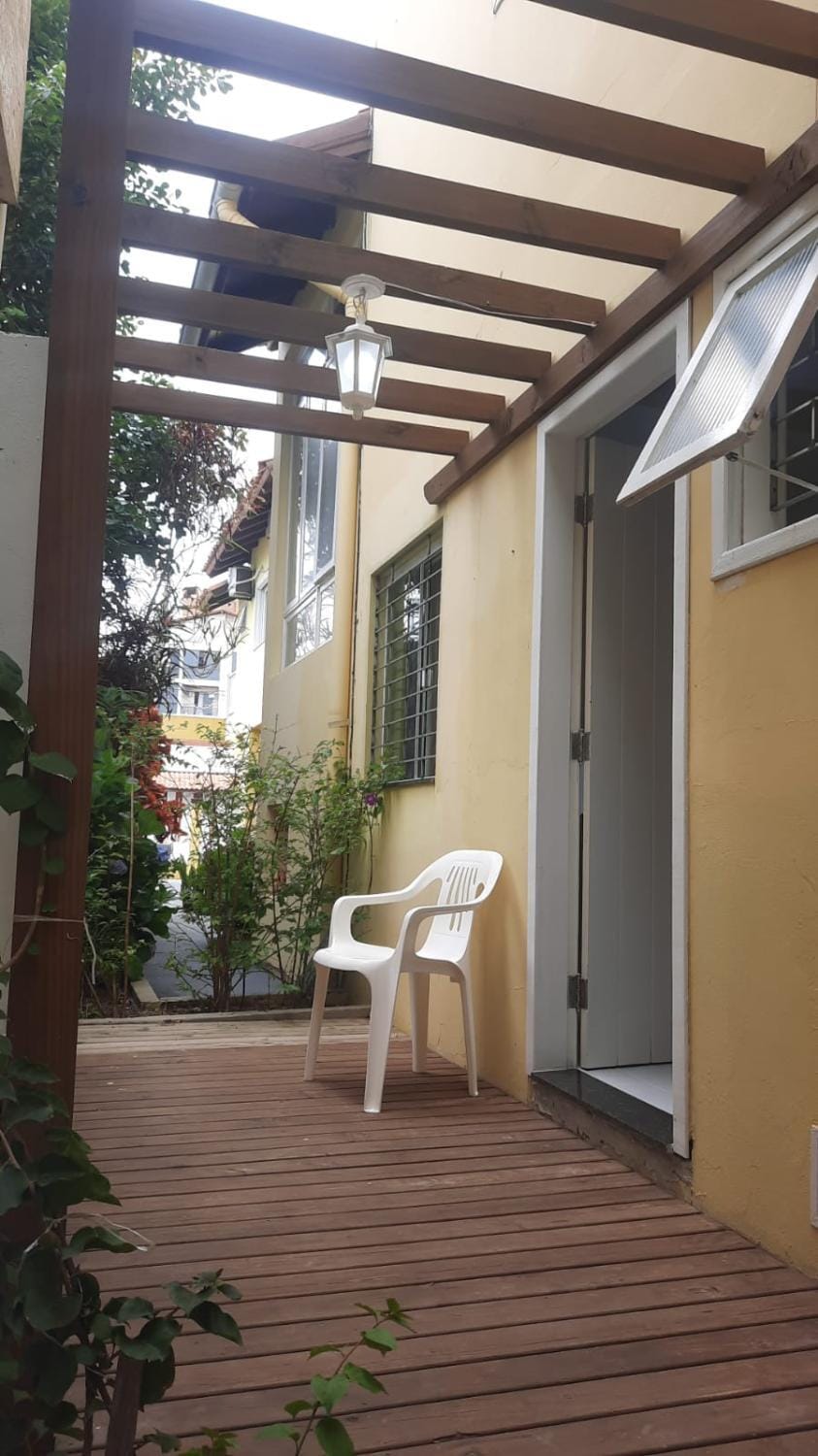 Apartamentos térreos 80 metros da praia dos Ingleses Apartment in Florianopolis