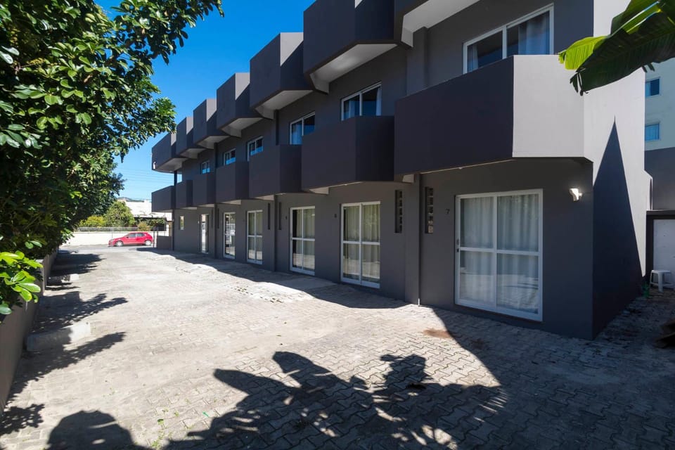 Property building, Parking