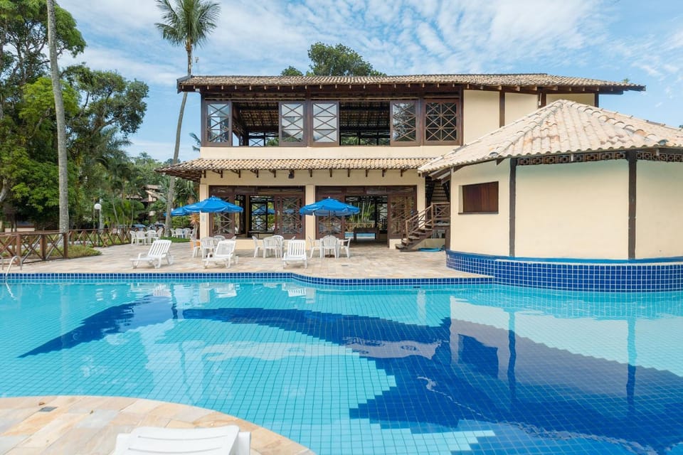 Lounge or bar, Pool view, Swimming pool, sunbed