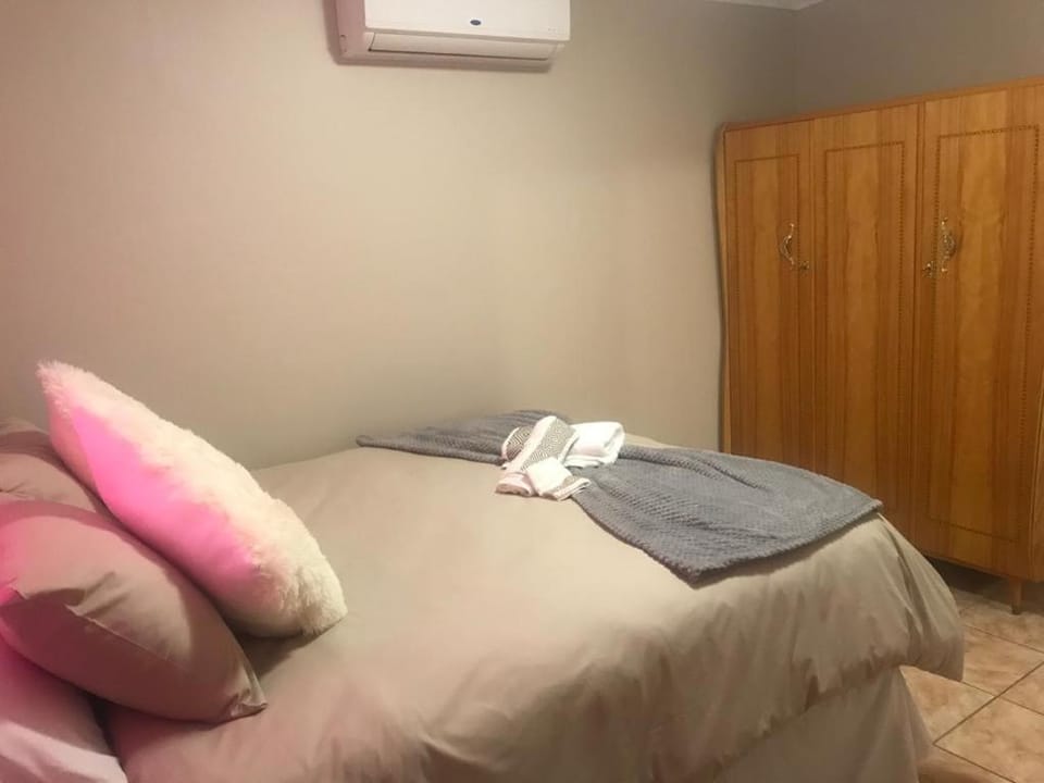 UrbanLife Keetmanshoop Accommodation Apartment in Namibia