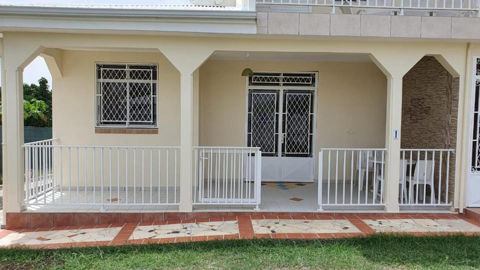 Gîte La Cayennaise Apartment in Grande-Terre, Guadeloupe