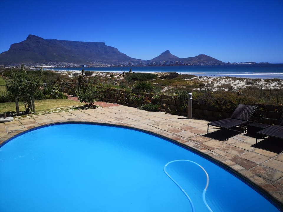 Mountain view, Sea view, Swimming pool, Swimming pool