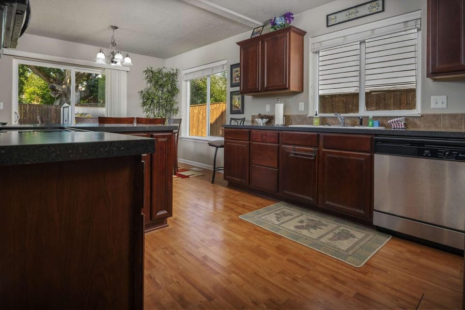 Dundee Park Place House in Dundee