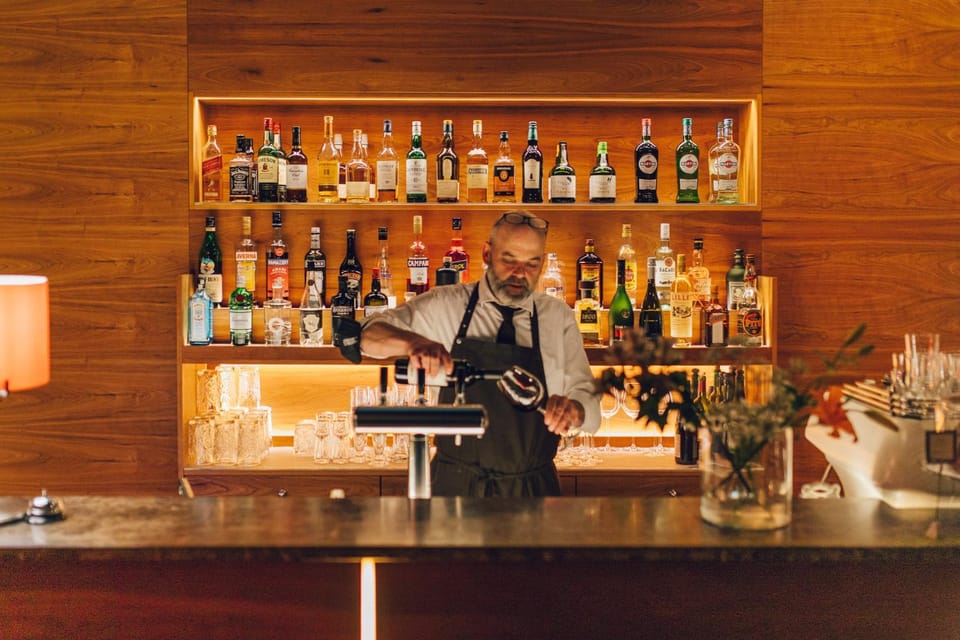 Lounge or bar