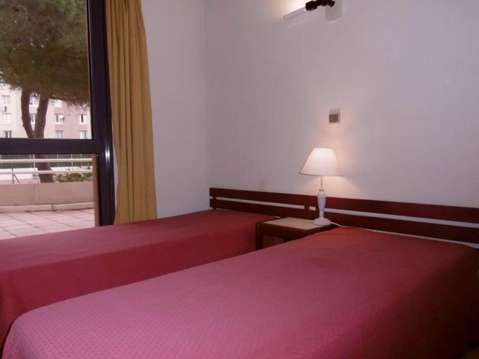Rez de jardin 38m² à Sète avec vue mer et parking privé - FR-1-472A-129 Apartment in Occitanie
