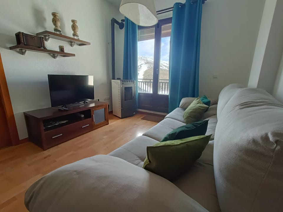 APARTAMENTO IRIS Apartment in Sierra Nevada