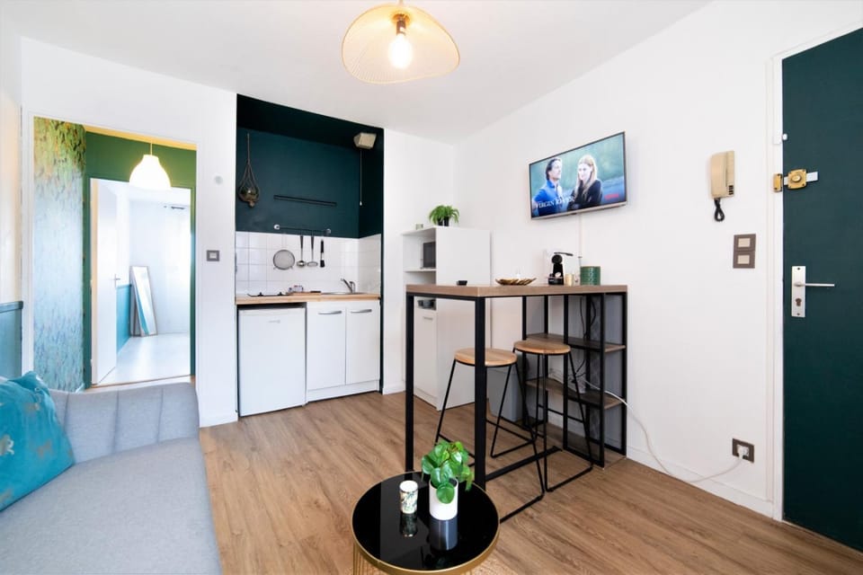 Communal kitchen