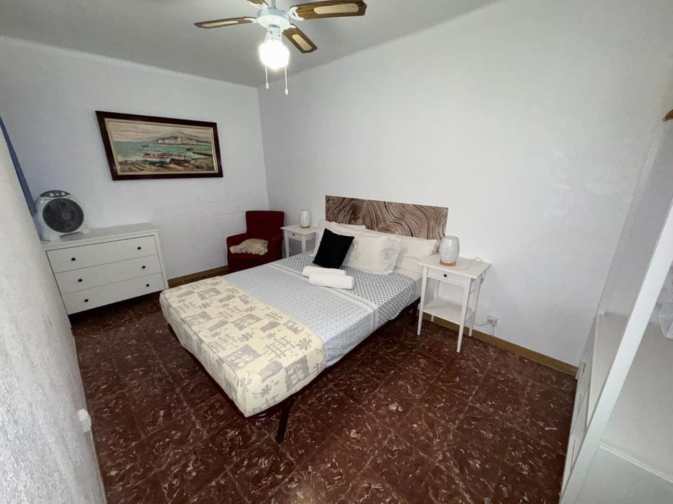 Sant Mateu 30 min to Barcelona next beach Apartment in Maresme