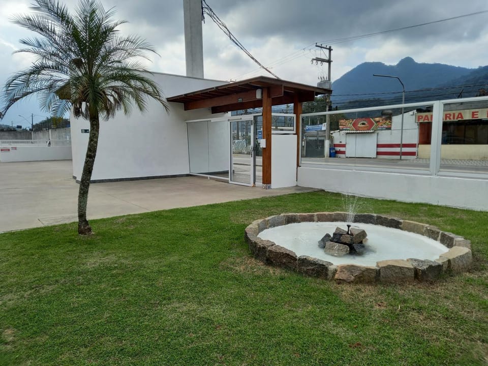 Apartamento com piscina em Ubatuba-SP Apartment in Ubatuba