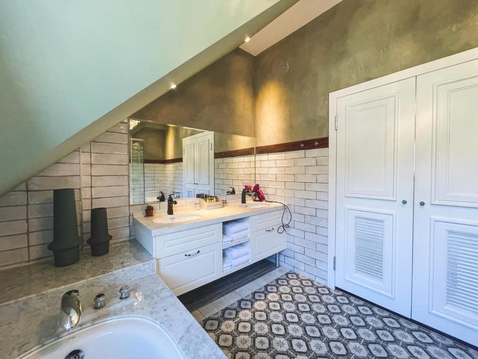 Brighton Hove Manor Vacation rental in Taiwan, Province of China
