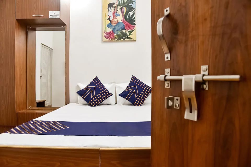 Bed, Bedroom, wardrobe